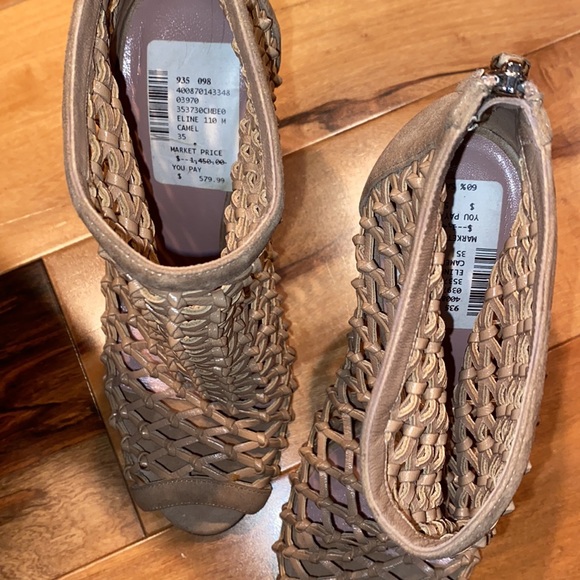 BRAND NEW | GUCCI HEELS SIZE 35 (5) - Picture 2 of 8